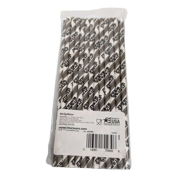 Disney Star Wars The Mandalorian Mini Waffle Maker with 24 Straws - Picture 10 of 13